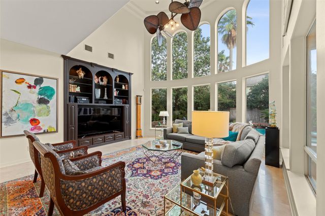 65 Schubach Drive, Sugar Land, TX 77479