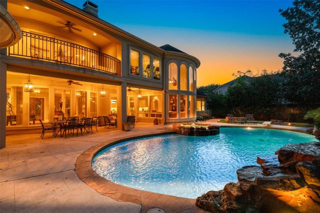 65 Schubach Drive, Sugar Land, TX 77479