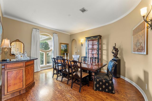 65 Schubach Drive, Sugar Land, TX 77479