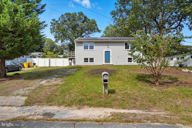 1402 VALLEY CREEK RD, Severn, MD 21144