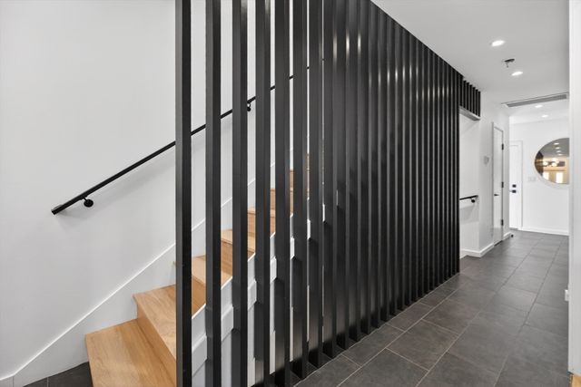 96 Henry Street 1, Cambridge, MA 02139
