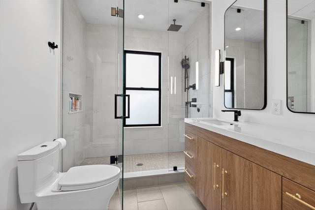 96 Henry Street 1, Cambridge, MA 02139