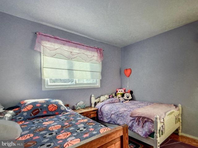 237 SHERWOOD AVE, Hamilton, NJ 08619