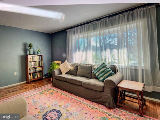 237 SHERWOOD AVE, Hamilton, NJ 08619