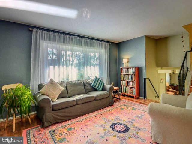 237 SHERWOOD AVE, Hamilton, NJ 08619