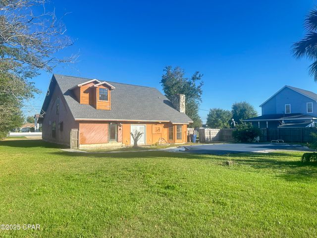 2721 Jenks Avenue, Panama City, FL 32405