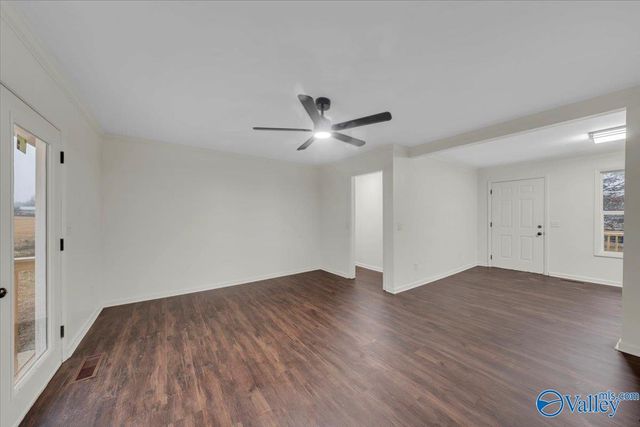 190 County Road 856, Collinsville, AL 35961