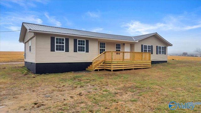 190 County Road 856, Collinsville, AL 35961