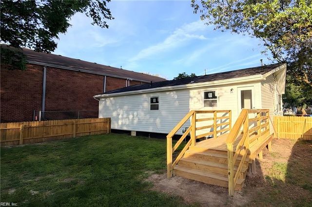 4111 Williamson ST, Chesapeake, VA 23324