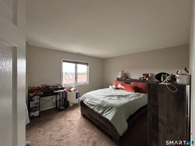 489 Wolcott Street 85, Bristol, CT 06010