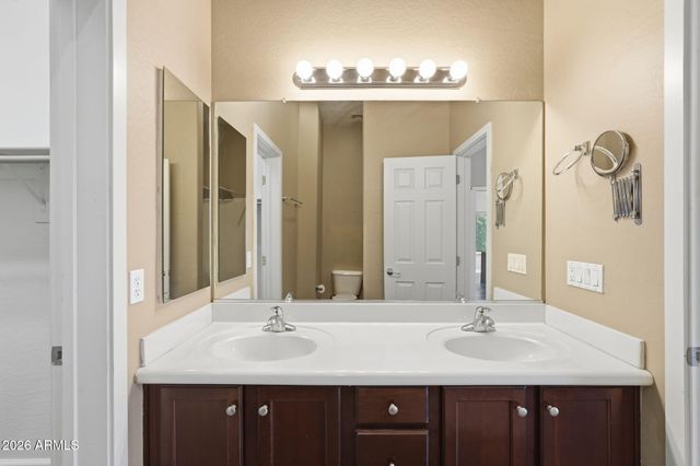 544 N ALMA SCHOOL Road 39, Mesa, AZ 85201
