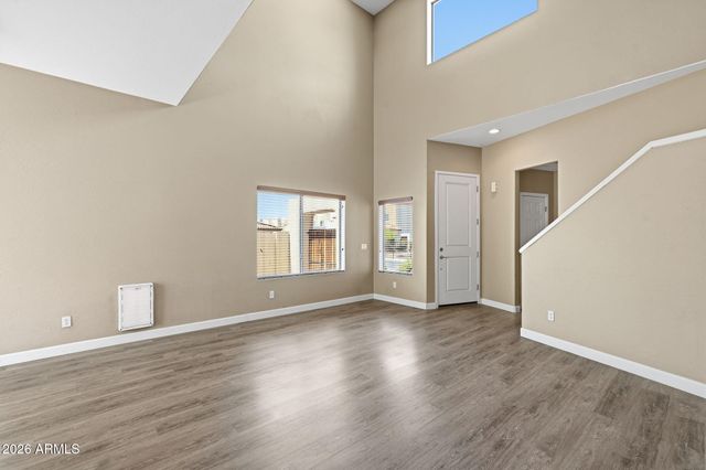 544 N ALMA SCHOOL Road 39, Mesa, AZ 85201