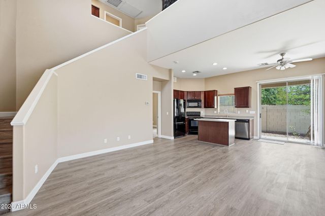 544 N ALMA SCHOOL Road 39, Mesa, AZ 85201