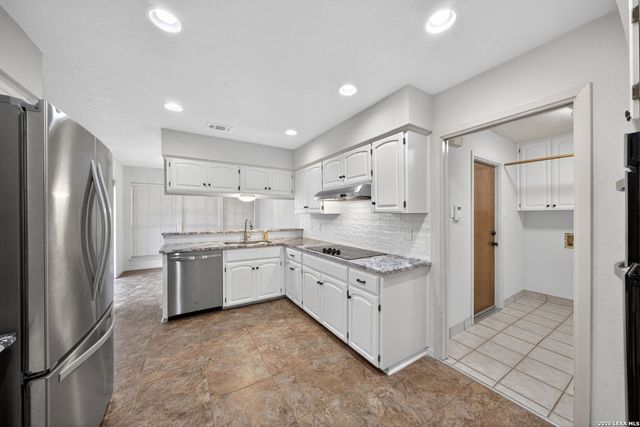 8926 Shady Leaf, San Antonio, TX 78254