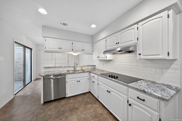 8926 Shady Leaf, San Antonio, TX 78254
