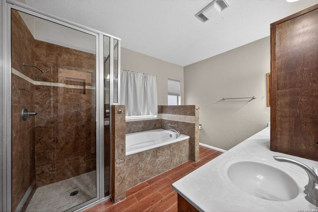 8926 Shady Leaf, San Antonio, TX 78254