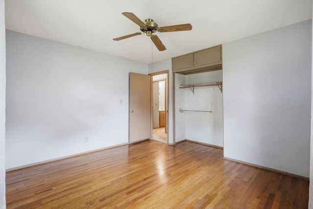 964 Cimarron Drive, Davenport, IA 52804