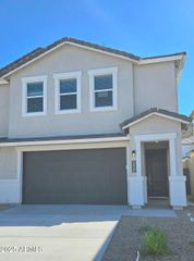 9827 S 11th Street, Phoenix, AZ 85042