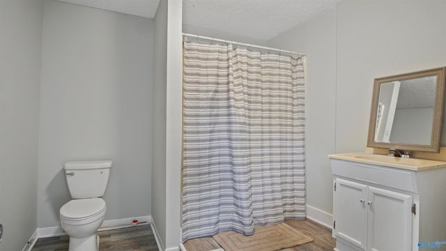 25704 Copeland Road, Athens, AL 35613