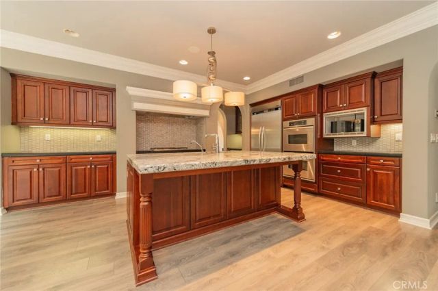 108 Ambiance, Irvine, CA 92603