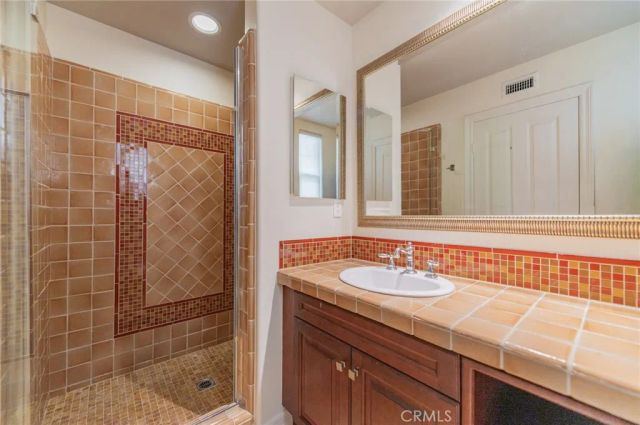 108 Ambiance, Irvine, CA 92603