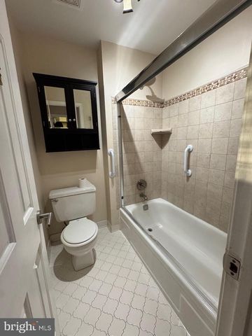20333 PLEASANT RIDGE DR, Gaithersburg, MD 20886