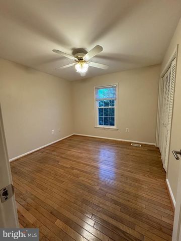 20333 PLEASANT RIDGE DR, Gaithersburg, MD 20886