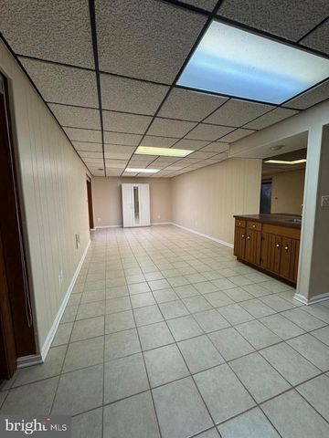 20333 PLEASANT RIDGE DR, Gaithersburg, MD 20886