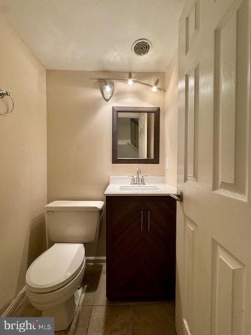 20333 PLEASANT RIDGE DR, Gaithersburg, MD 20886