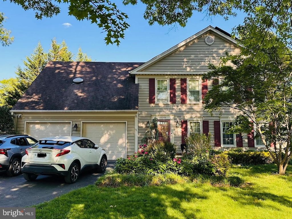 20333 PLEASANT RIDGE DR, Gaithersburg, MD 20886