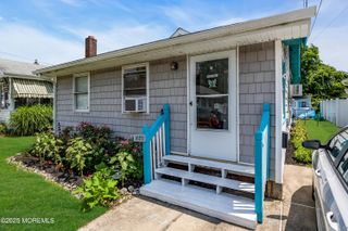 1822 Pine Terrace, Lake Como, NJ 07719