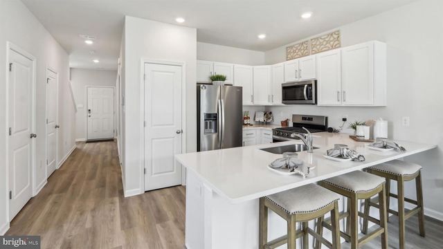 210 BENTZ AVENUE, Villas, NJ 08251