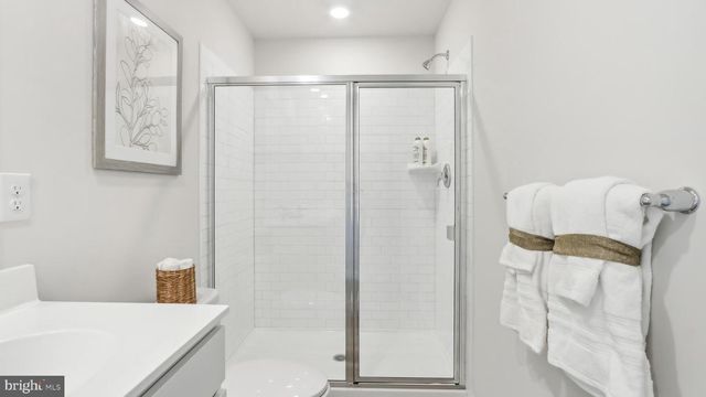 210 BENTZ AVENUE, Villas, NJ 08251
