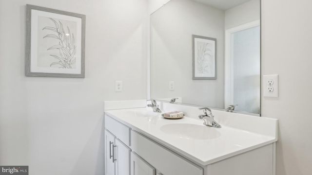 210 BENTZ AVENUE, Villas, NJ 08251