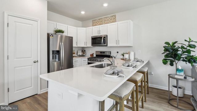 210 BENTZ AVENUE, Villas, NJ 08251