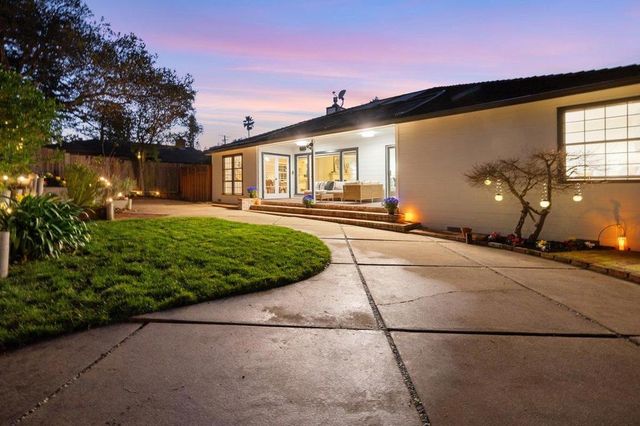 1277 Edgewood Road, Redwood City, CA 94062