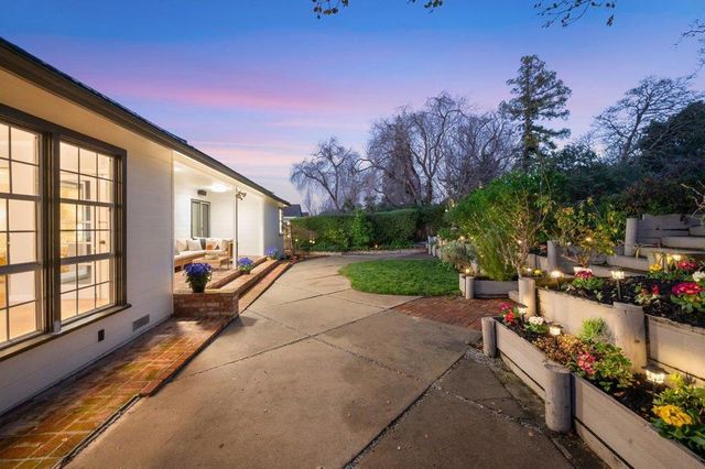 1277 Edgewood Road, Redwood City, CA 94062