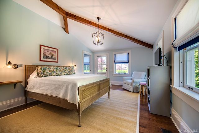 106 Old Depot Road, Quogue, NY 11959