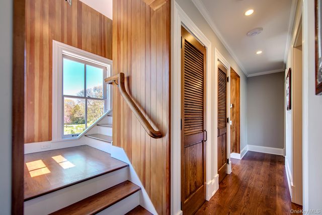 106 Old Depot Road, Quogue, NY 11959