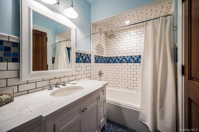 106 Old Depot Road, Quogue, NY 11959