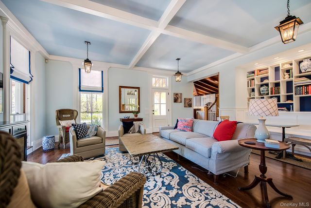 106 Old Depot Road, Quogue, NY 11959