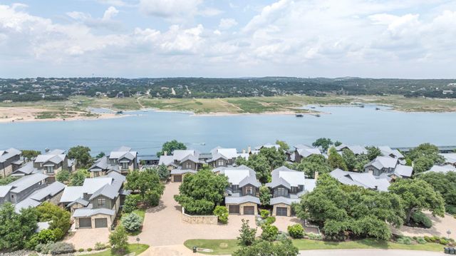 19404 Bold Venture DR 17, Spicewood, TX 78669