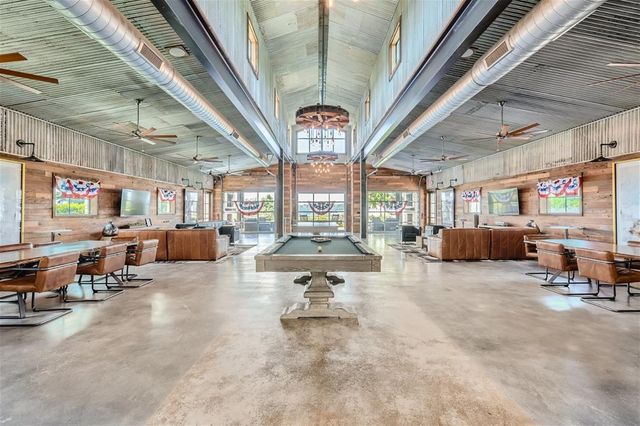 19404 Bold Venture DR 17, Spicewood, TX 78669