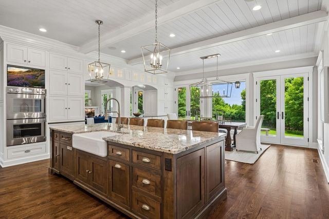 4565 Bayside Road, Orono, MN 55359