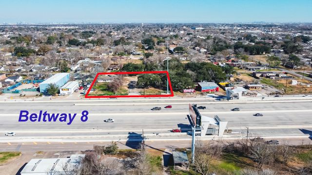 2710 Oleander Drive, Pasadena, TX 77503