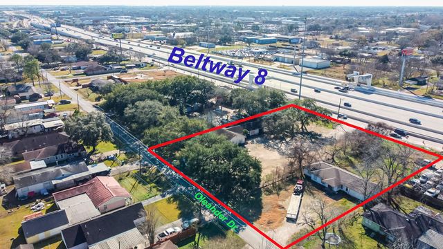 2710 Oleander Drive, Pasadena, TX 77503