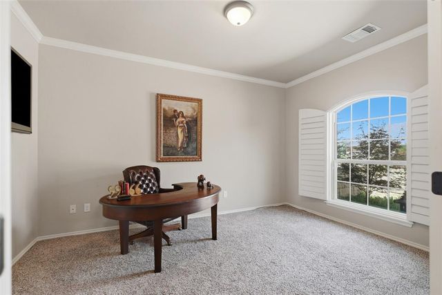 10215 Kingston Way, Oklahoma City, OK 73120