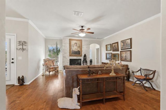 10215 Kingston Way, Oklahoma City, OK 73120