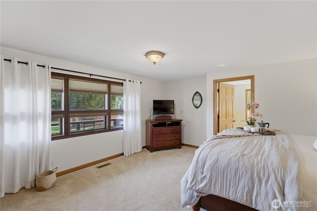 14608 Ap Tubbs Road E, Buckley, WA 98321