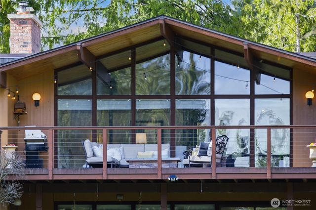 14608 Ap Tubbs Road E, Buckley, WA 98321